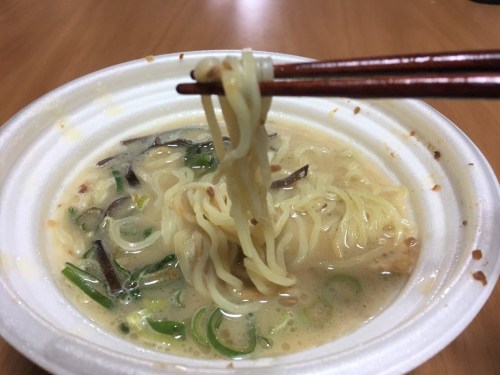 天外天監修ラーメンが全国のセブンで発売！早速食べたらうまーっ！！でも〇〇に注意