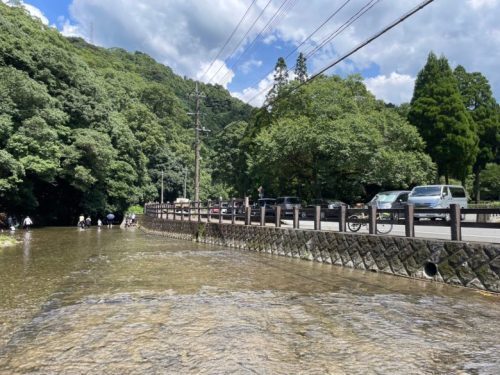 【八代市】夏だー！水遊びだ！子どもから大人まで思いっきり楽しめる「水無川ホタルの里公園」