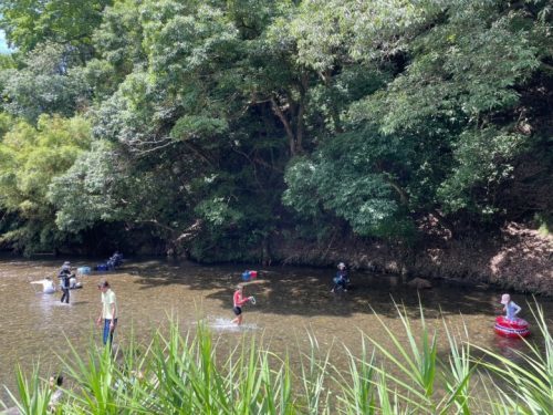 【八代市】夏だー！水遊びだ！子どもから大人まで思いっきり楽しめる「水無川ホタルの里公園」