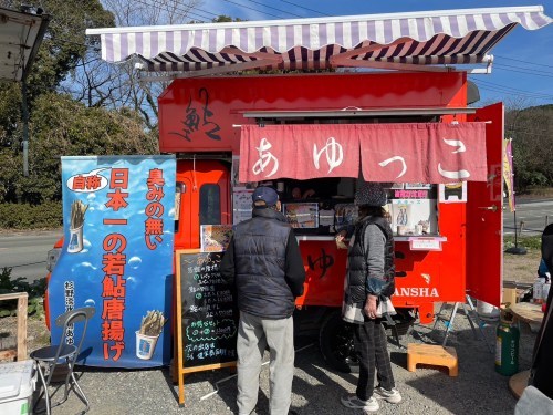 子どもでも丸ごと食べられる！「あゆっこ」の若鮎唐揚げが絶品