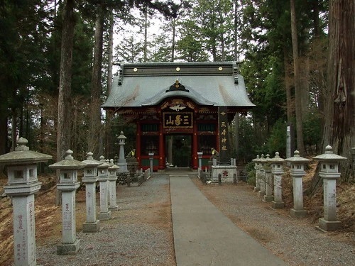 秩父の人気パワースポット、三峰神社の見どころを紹介！樹齢800年のご神木は必見！