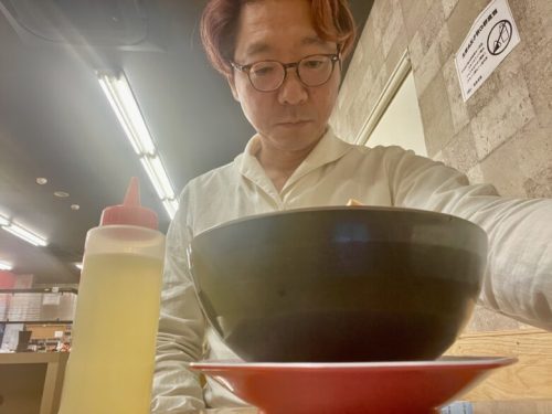 【金龍ラーメン】今は”ギガ”とか”テラ”とかいう時代なのにメガって大したことないんじゃねぇ？と思い超大盛り「金龍そばメガ」を食べに行った！