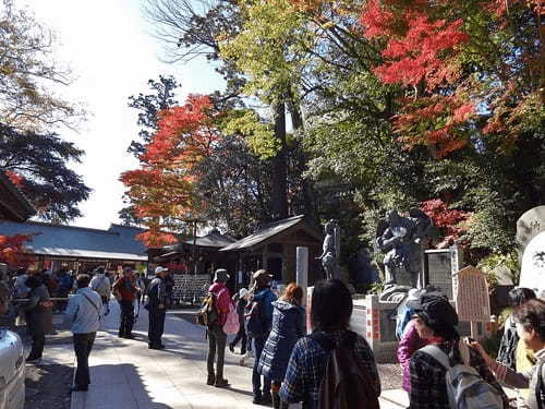 日の出と初詣が楽しめる、高尾山の年末年始情報！例年の混雑状況やアクセスは？