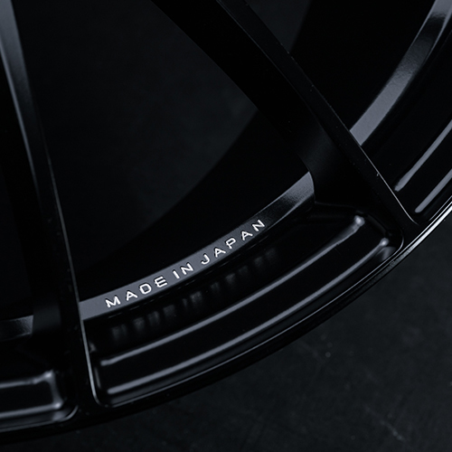 レイズのプレミアム鍛造ブランドVMFが放つニューモデル第2弾!VMF「L-01」が発表!
