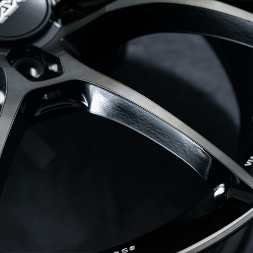 プレミアムカー・スポーツカーの足元を”オトナボルク”が飾る!VOLK RACING「G025 LTD.」が登場!