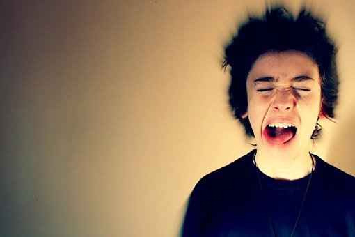 心が疲れた原因や見受けられるサインは?心を癒やす対処法をご紹介!