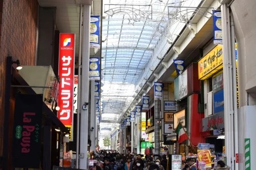 なぜ、街中はクリニックと薬局とドラッグストアだらけ?