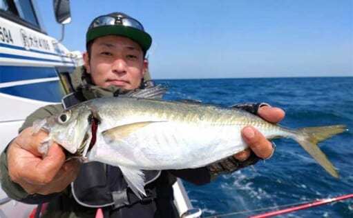 【大分・熊本】沖釣り最新釣果　タチウオ狙いで指7本級など良型数釣り