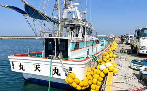 犬吠沖の中深海釣りでアカムツ2尾　46cm頭に船中全員安打達成