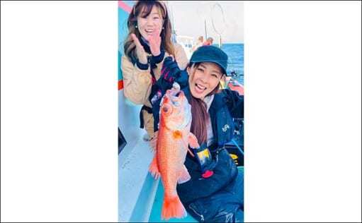 犬吠沖の中深海釣りでアカムツ2尾　46cm頭に船中全員安打達成