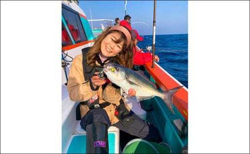 犬吠沖の中深海釣りでアカムツ2尾　46cm頭に船中全員安打達成