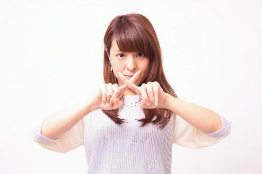 男が沼る魔性の女の特徴は?モテる理由や同性からも好かれる魔性の女になる方法