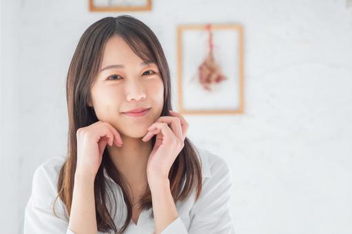 男が沼る魔性の女の特徴は?モテる理由や同性からも好かれる魔性の女になる方法