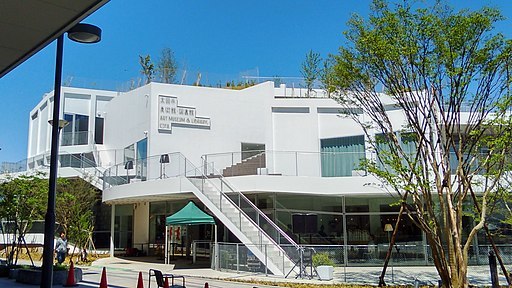 これ図書館!? わざわざ行きたい日本のおしゃれ図書館8選