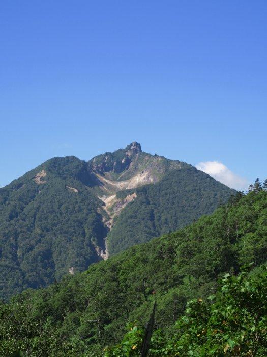 北海道・支笏湖畔のイチャンコッペ山は登山初心者におすすめ！