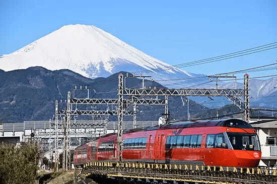 冬の箱根旅行がお得！ロマンスカーの「往復特急料金」が実質無料に