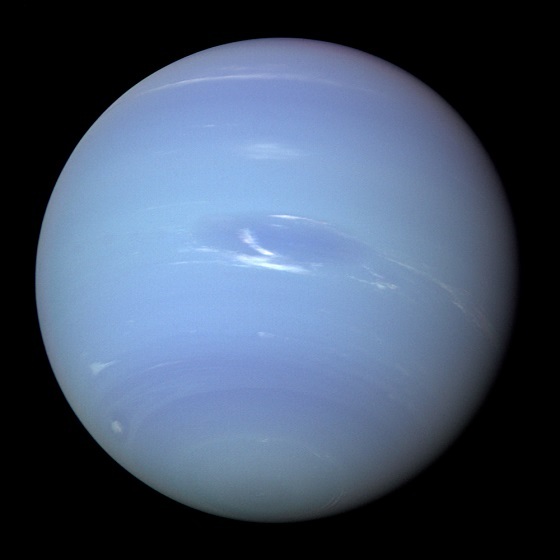 人間は他の惑星でどれぐらい高く飛べる? 不用意なジャンプは命取り、宇宙空間に放出され帰還不能に