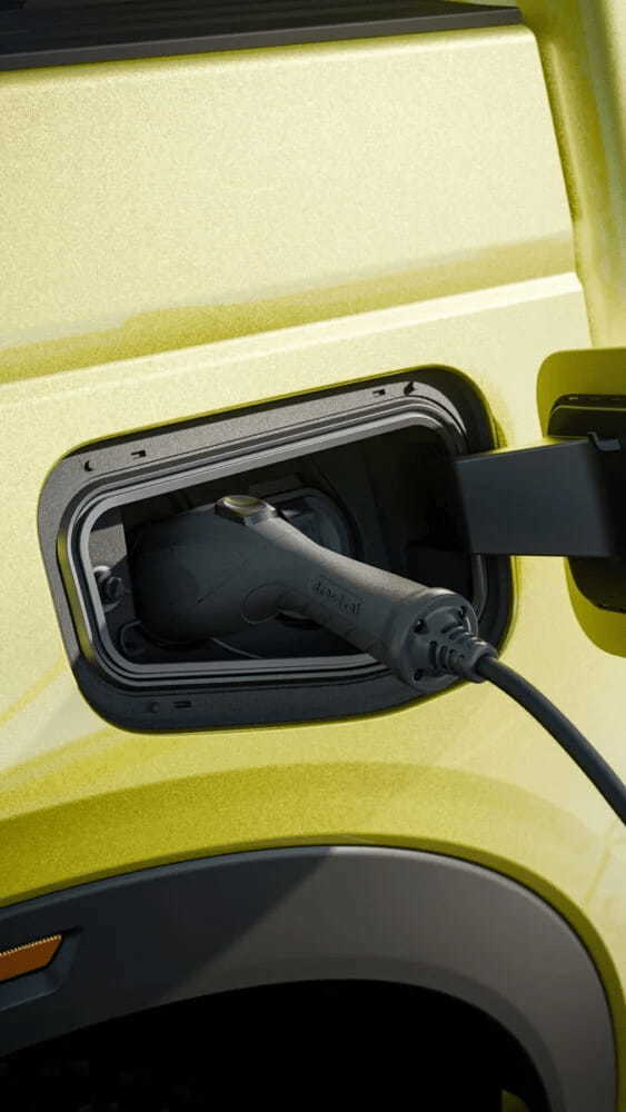 日産初の“電動”ピックアップトラック公開!最大トルク800Nmの新型PHEV「フロンティア プロ」2025年後半に中国で発売予定