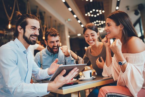 「横柄な態度」をとる人の心理や特徴は？横柄な人への上手な対処法も解説！