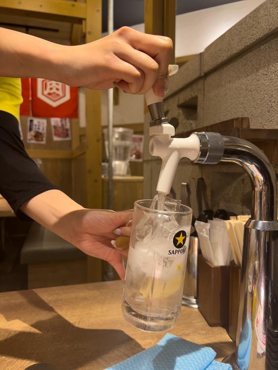 蛇口からレモンサワーが飲み放題！？『焼肉ホルモン たけ田』