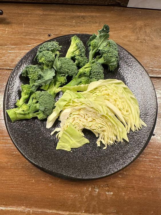 旬の野菜が圧倒的主役!全国のこだわり食材も味わえる『八王子やさいキッチン』