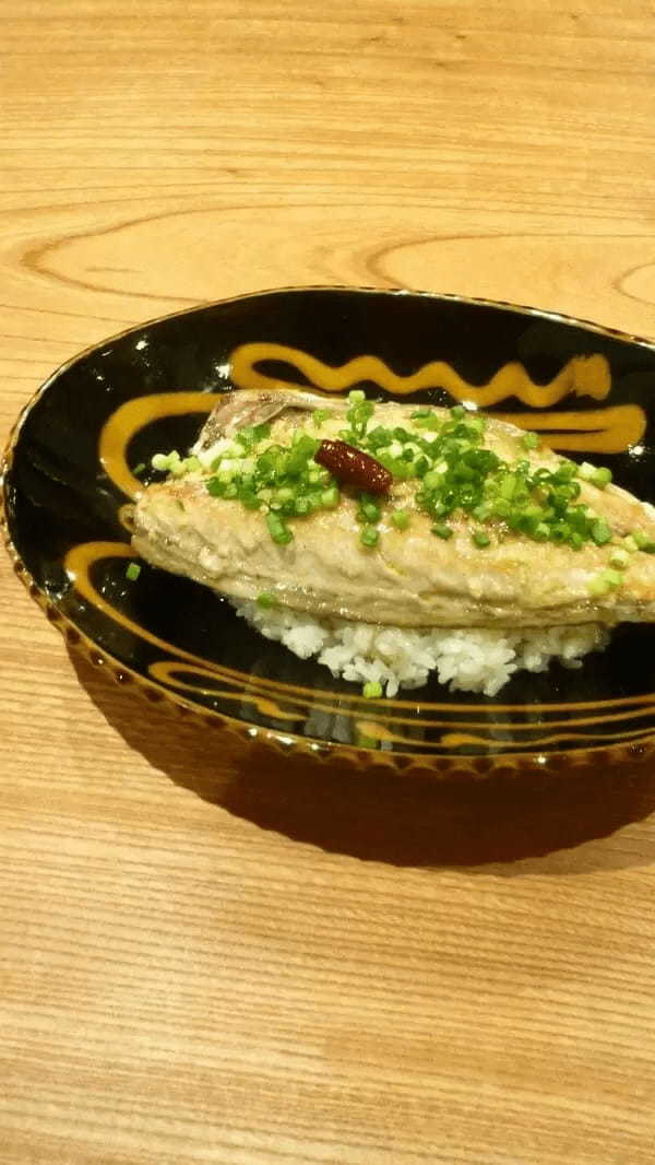 シェフの秒速ごはんレシピ／魚のっけご飯「鯖のレフリット」