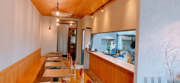 県立大学のそばにある「puu cafe and lunch（プー カフェ アンド ランチ）」でインテリアショップのようなオシャレなお店内でランチしてきた！