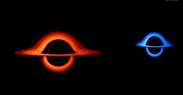2つのブラックホールが重なったとき地球からどう見える？　複雑に光が歪んだ映像をNASAが公開