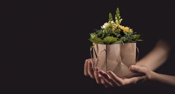 【連載】花束の買い方って？おしゃれな花束の頼み方や選び方を花屋目線で紹介