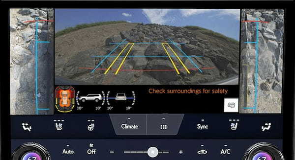 レクサスが今秋に新型GX550を日本で通常販売すると発表。合わせてGX550“OVERTRAIL+”を先行販売するとアナウンス
