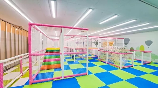 静岡で室内遊園地「キッズランドUS」オープン、親子で夢中に