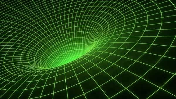 「事象の地平面」を持たない新たなブラックホールの姿が理論的に導かれる。　情報問題も解決可能