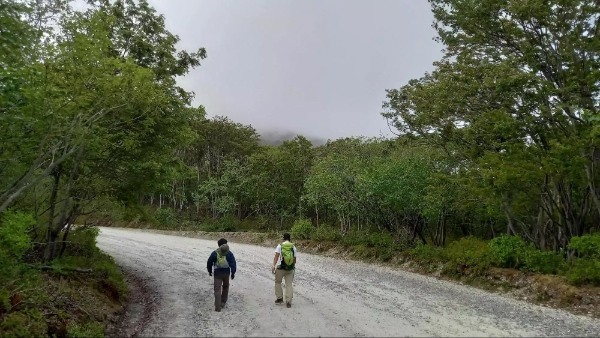 【山好きおとうさんのよも山ばなし】滑る足元対策、火山登山で活躍したアイテムとは？