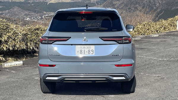 乗って　聴いて驚け　アウトランダーPHEV ビッグマイナーチェンジ後の進化が凄い【試乗記】