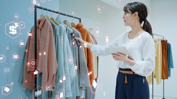 ユニクロやナイキはすでに取り組んでいる! 店舗のデジタル化とデータ活用