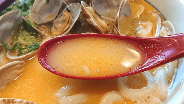 寒い日に腹の中からぽっかぽか なか卯「あさりバターうどん」で気分は潮干狩り