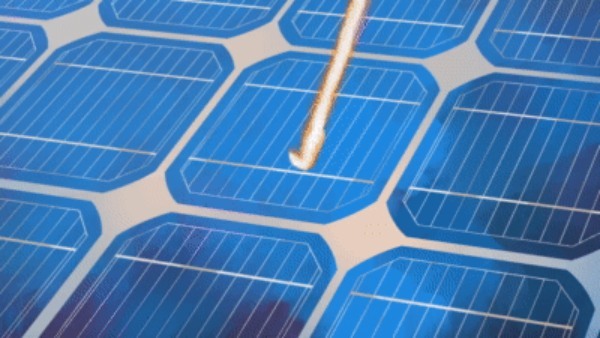 意外と知らない「ソーラーパネルの仕組み」 太陽光はどうやって電気に変換されているのか？