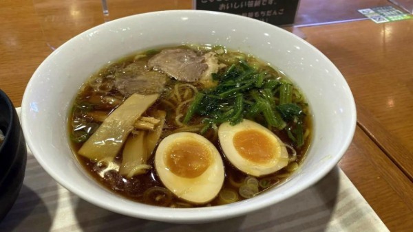 【満腹ドライブ】トンネルを抜けたので、生姜醤油ラーメン