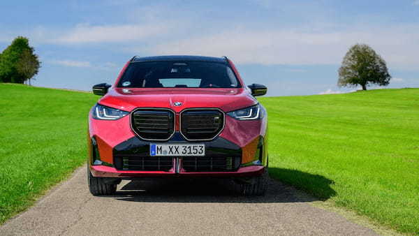 すべての道が､冒険のステージに！ 新型｢BMW X3｣