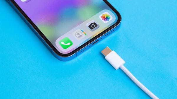 iPhone 15シリーズの「USB-C端子」らしき画像が流出、本物!?