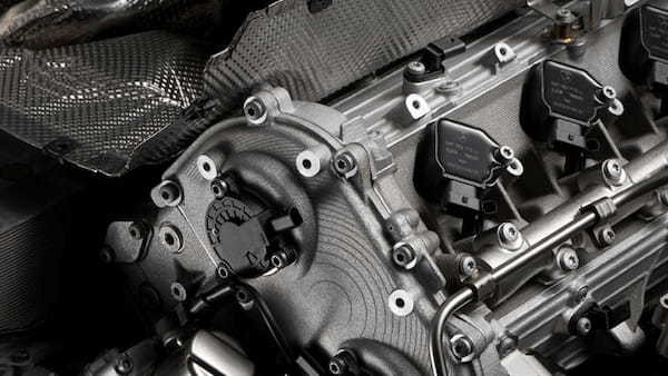 ランボルギーニの次世代HPEVスーパースポーツはV8ツインターボエンジン+モーターのプラグインハイブリッドシステムを搭載