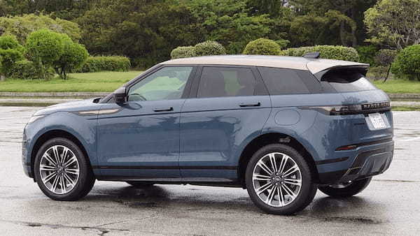 【スタッフ通信】プレミアムSUV 2台でGO!!