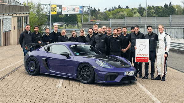 ポルシェ「718ケイマンGT4 RS」、「マンタイ・キット」で最高のパフォーマンスを発揮！