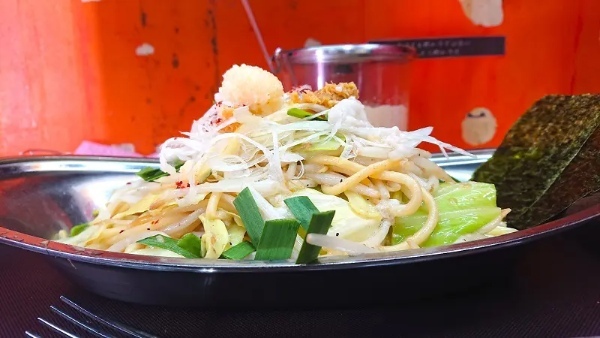 パンチョのインスパイア系パスタ爆誕！「やみつき！背脂ペペロンチーノ」はジロリアンにもオススメだった
