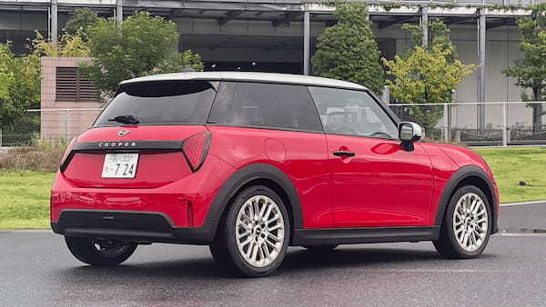 新世代のMINI COOPERはガソリンターボもEVもラインアップ