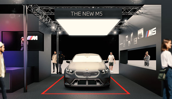 BMWは東京オートサロン2025でBMW Mパフォーマンス・パーツを纏ったM5を日本初公開