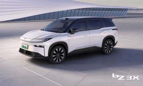 トヨタの新世代BEV「bZ3C」「bZ3X」が北京モーターショー2024で初公開