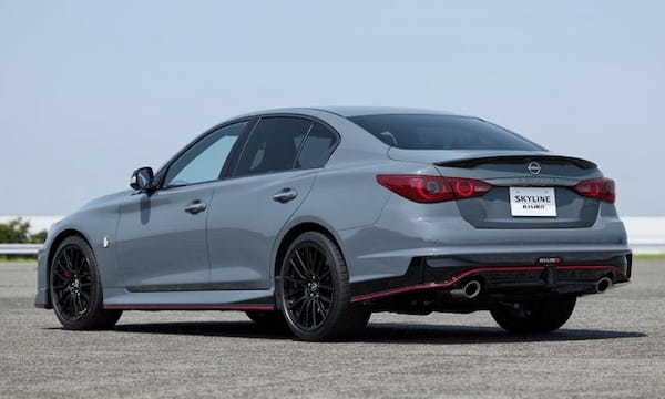 FRスカイラインの“赤バッジ”がNISMOモデルとして登場！