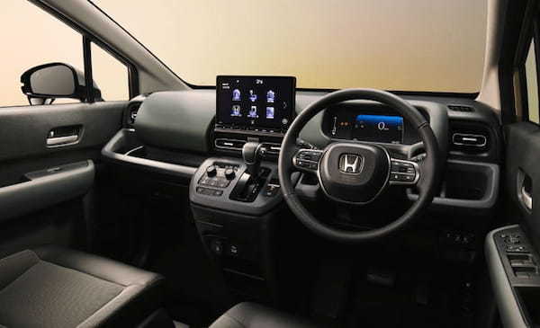 新型ホンダ・フリードの先行情報が特設ホームページで公開。発売は本年6月を予定