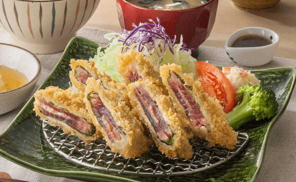 旬の鰹がサックサク。季節の魚介と野菜を思う存分に味わう。期間限定『春満開フェア』を開催！